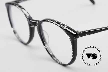 Alain Mikli 901 / 299 Panto Frame Black Crystal, never worn (like all our vintage Alain Mikli specs), Made for Men and Women