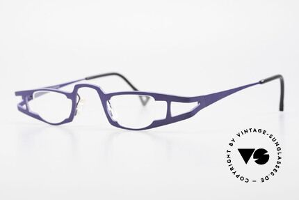 Theo Belgium Eye-Witness KO Pure Titanium Reading Specs, made for the avant-garde, individualists; trend-setters, Made for Women