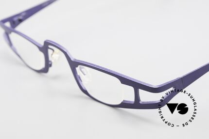 Theo Belgium Eye-Witness KO Pure Titanium Reading Specs, the fancy 'Eye-Witness' series was launched in May '95, Made for Women