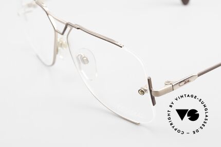 Cazal 722 Creative Specs From 1984, perfect fit & very pleasant to wear (27gram only), Made for Men