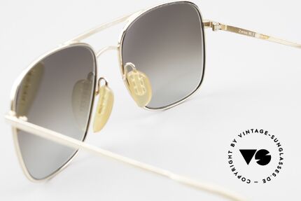 Zeiss 5881 Old 80's Sunglasses For Men, plastic sun lenses can be replaced with prescriptions, Made for Men