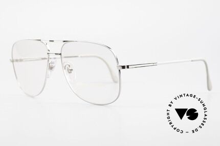 Pierre Cardin 224 80's Vintage Glasses No Retro, timeless frame finish / color in light gray and silver, Made for Men