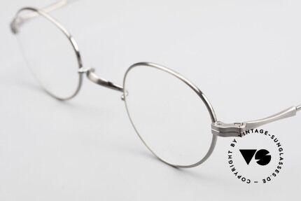 Lunor II 21 Metal Frame Anatomic Bridge, this is model II 21 in antique silver with anatomic bridge, Made for Men and Women
