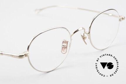 Lunor V 108 Bicolor Eyeglasses Titanium, thus, we decided to take it into our vintage collection, Made for Men