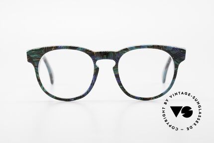 Alain Mikli 903 / 688 Panto Frame 80's Patterned, classic 'panto'-design with an interesting pattern, Made for Men and Women