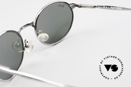 Ray Ban Highstreet Metal Oval Last Ray Ban USA Shades B&L, Size: medium, Made for Men and Women