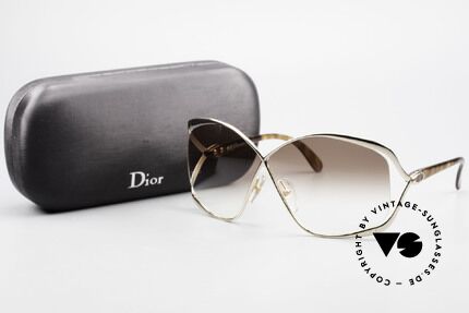 Christian Dior 2056 80's Butterfly Sunglasses, Size: medium, Made for Women Christian Dior 2056 80's Butterfly Sunglasses, Size: medium, Made for Women