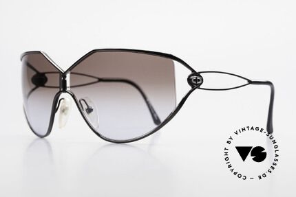 Christian Dior 2345 Ladies Designer Sunglasses 90s, the front is black-chrome finished (très chic), Made for Women