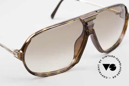 Carrera 5416 80's Shades Additional Lenses, a symbiosis of sport and fashionable lifestyle!, Made for Men