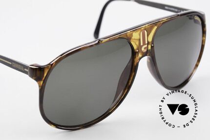 Carrera 5424 80's Aviator Sports Sunglasses, dark green CR39 Carrera lenses, 100% UV protection, Made for Men