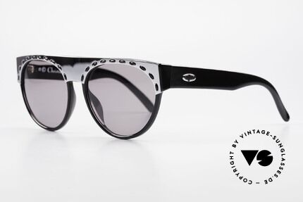 Christian Dior 2437 Ladies 80's Sunglasses Vintage, very comfortable to wear thanks to lightweight material, Made for Women
