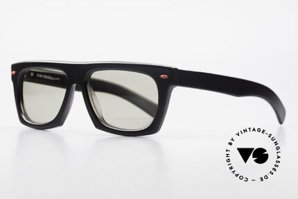 Paloma Picasso 1460 Striking 90's Designer Shades, striking 90's frame in cooperation with ViennaLine, Made for Men and Women
