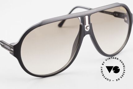 Carrera 5565 Old Sunglasses 1980's Vintage, NO retro sunglasses, but a 35 years old vintage original, Made for Men and Women