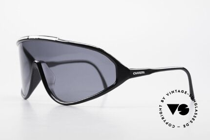Carrera 5430 90's Sports Shades Polarized, lightweight Polyamide material (top wearing comfort), Made for Men