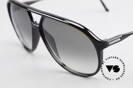 Carrera 5425 80's Sport Performance Shades, 2 sets of lenses: 1x green gradient C-VISION, 1x green, Made for Men