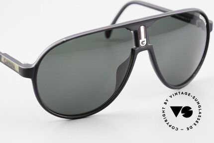 Carrera 5407 80's Sports Pilot's Sunglasses, green Carrera sun lenses (for 100% UV protection), Made for Men