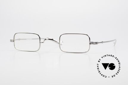 Lunor II 13 Square Luxury Glasses Small Details