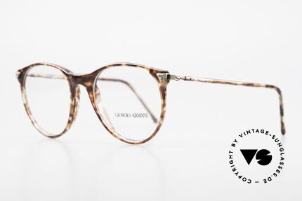 Giorgio Armani 330 True Vintage Unisex Glasses, great combination of quality, design and comfort, Made for Men and Women