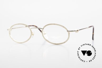 Aston Martin AM34 Oval James Bond Glasses 007 Details