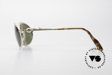 Aston Martin AM33 Sporty Luxury Sunglasses 90's, never worn (like all our rare VINTAGE high-end shades), Made for Men