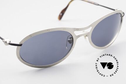 Aston Martin AM33 Sporty Men's Sunglasses 90's, never worn (like all our rare VINTAGE high-end shades), Made for Men