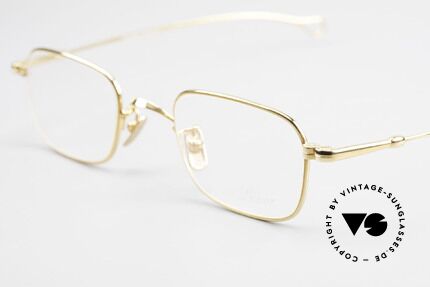 Lunor V 109 Lunor Men's Frame Gold Plated, mod. V109: a very elegant eyewear classic for gentlemen, Made for Men