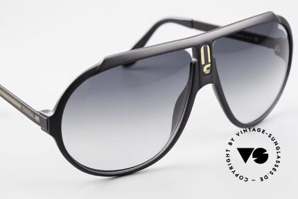 Carrera 5512 Iconic 80's Shades True Vintage, NO RETRO SHADES; but a rare 30 years old ORIGINAL, Made for Men