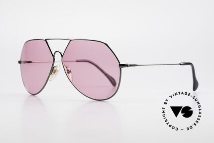 Alpina TR6 Old 80's Aviator Frame Pink, "gunmetal" frame with pink sun lenses (100% UV), Made for Men