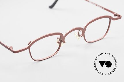 Theo Belgium Armes Full Rim Metal Frame Unisex, the metal frame can be glazed with optical (sun) lenses, Made for Men and Women