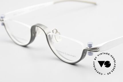 ProDesign 9902 Gail Spence Design Glasses, N°ONE worn in the movie 'The Hunt For Red October', Made for Men and Women