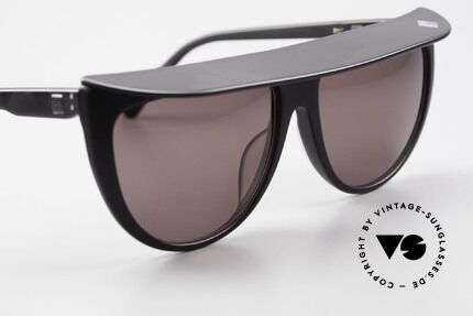 Ugppi 9801 Marquee Sunglasses 90s Japan, the frame could be glazed with optical lenses as well, Made for Men and Women