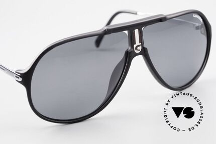 Carrera 5590 80's 90's Polarized Sunglasses, 1x gray POLAR, 1x brown C-EXTREME, 1x brown-gradient, Made for Men