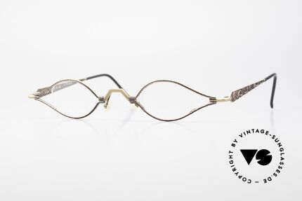 Marion Ramm F101 Ladies Specs Vintage No Retro, vintage frame of the "Na Und?" series by M. Ramm, Made for Women