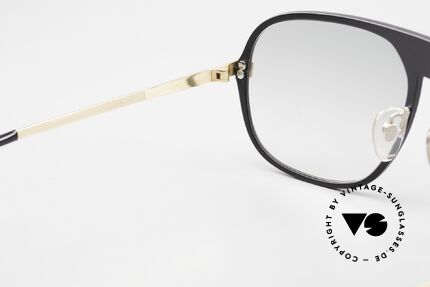 AVUS 101 Prototype One Of A Kind Collector's Item, never worn (like all our rare 1980's AVUS sunglasses), Made for Men