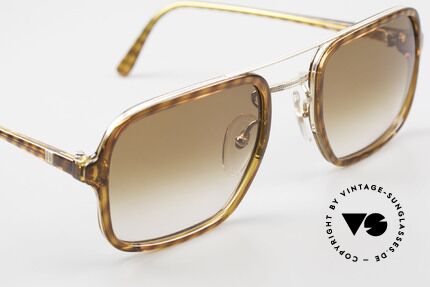 Dunhill 6059 80's Vintage Men's Sunglasses, never worn, NOS (like all our VINTAGE Dunhill shades), Made for Men