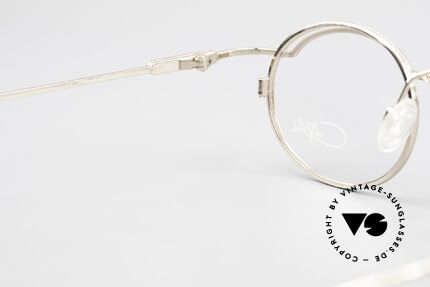 Cazal 775 Rare Oval 1990's Eyeglasses, frame is made for lenses of any kind (optical / sun), Made for Men and Women