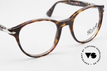 Persol 3153 Timeless Panto Unisex Frame, reissue of the old vintage Persol RATTI models, Made for Men and Women