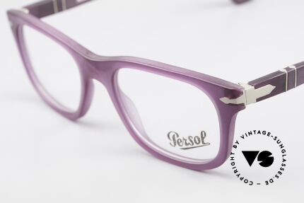 Persol 3029 Ladies Glasses Purple Violet, reissue of the old vintage Persol RATTI models, Made for Women