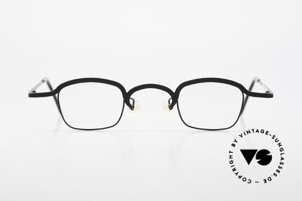 Theo Belgium Armes 90's Theo Eyeglasses Metal, made for the avant-garde, individualists & trend-setters, Made for Men and Women