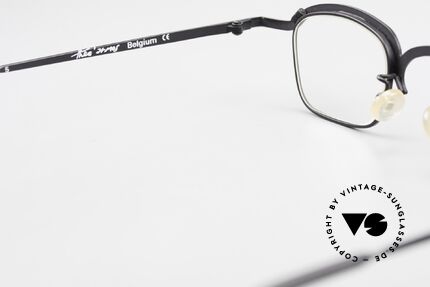 Theo Belgium Armes 90's Theo Eyeglasses Metal, NO RETRO eyewear, but a 25 years old Theo ORIGINAL!, Made for Men and Women