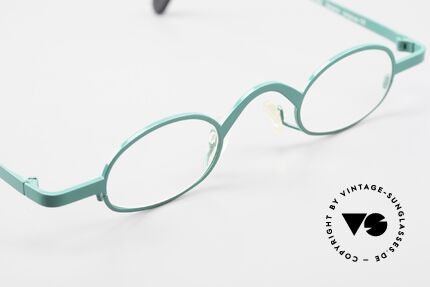 Theo Belgium Brave Oval Vintage Eyeglasses 90's, unworn vintage eyeglass-frame (with representativeness), Made for Men and Women