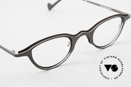 Theo Belgium Uno Enchanting Ladies Eyeglasses, unworn, one of a kind, THEO shades for all who dare ;), Made for Women