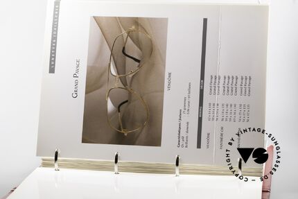 Cartier_ Catalog Cartier Lunettes Eyewear, with more than 75 pages (1,7kg total weight), Made for Men and Women