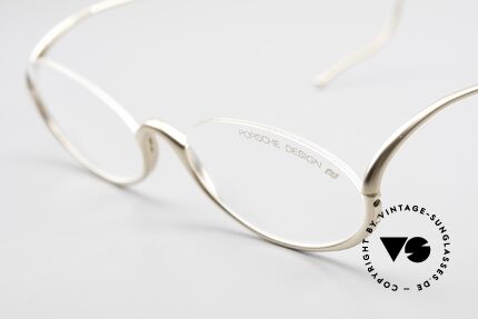 Porsche 5688 Flat Folding Designer Glasses, made for extreme sporty conditions; with flexible temples, Made for Men