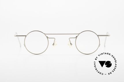 ProDesign 4021 Titanium Frame Bauhaus Style, striking "architect's" eyeglasses in size 32/36, 145, Made for Men and Women