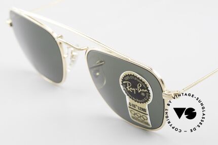 Ray Ban Classic Style V Brace Bausch & Lomb Sunglasses USA, unworn (like all our vintage 90's USA RAY-BANS), Made for Men and Women