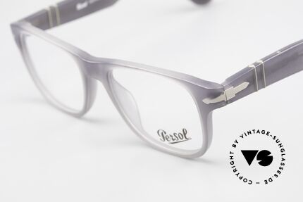 Persol 3051 Timeless Designer Frame Unisex, well, this re-issue is nicely made & in unworn condition, Made for Men and Women