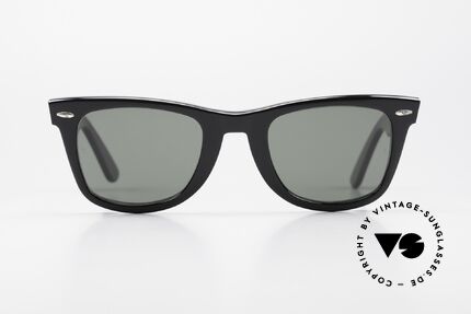 Ray Ban Wayfarer I Blues Brothers Sunglasses 80s, worn by actors John Belushi and Dan Aykroyd, Made for Men and Women
