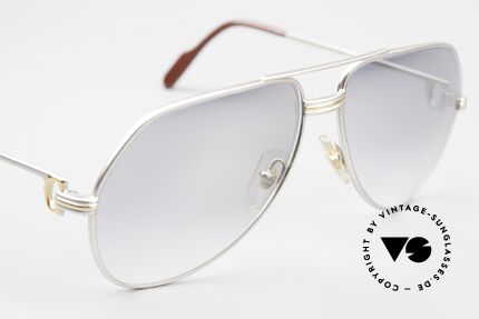 Cartier Vendome LC - M Palladium Mineral Persol Lenses, these mineral lenses are half-mirrored & non-reflecting, Made for Men