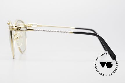 Fred Cythere With Zeiss Umbramatic Lenses, 2. hand, but mint condition (incl. a case by CHANEL), Made for Women